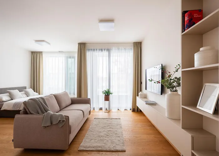 Modern Apartment *